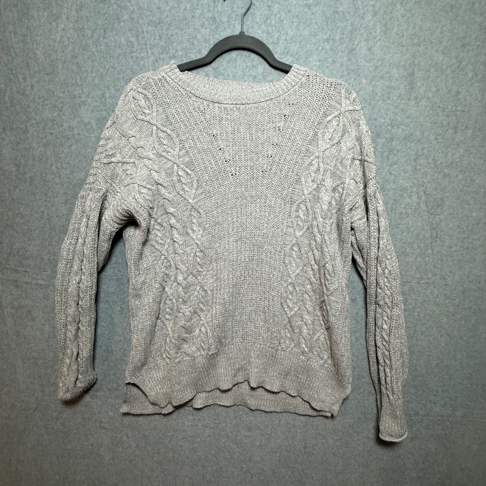 Aeropostale Womens Light Gray Cable Knit Crewneck Sweater Side Slit Size Small